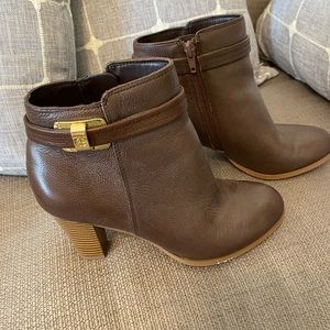 Gianni Bernini brown stack heel boot